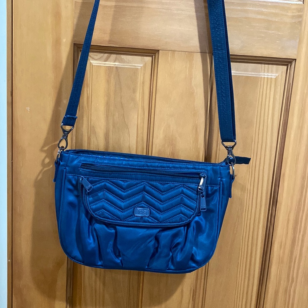 Lug Mambo Crossbody